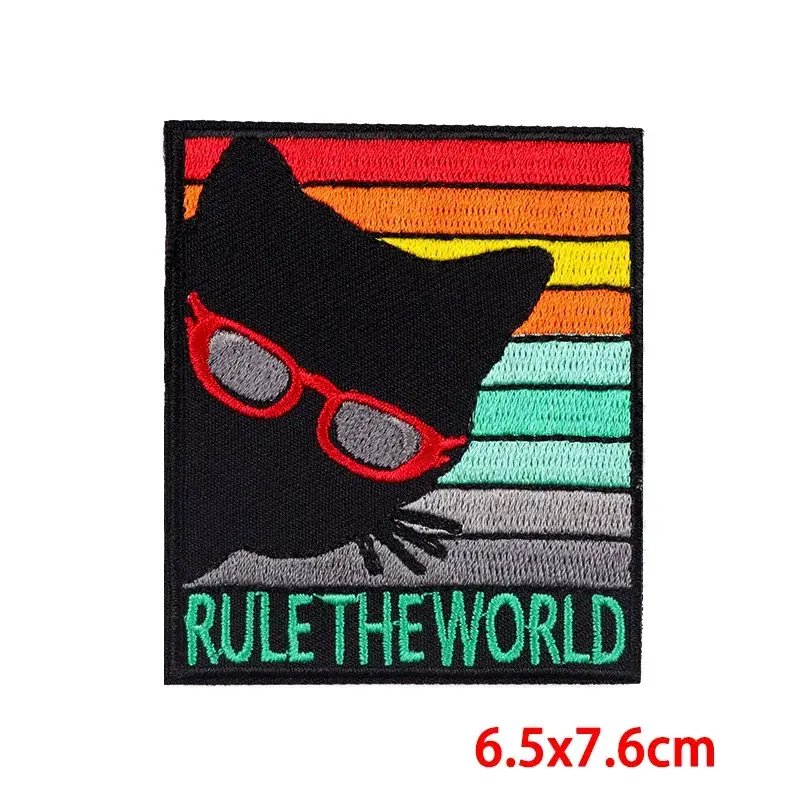 Low MOQ Manufacturer Customized 3D Personalized Embroidery Patches Heat Press Sew On Iron On Glue Backside Embroidered Patches