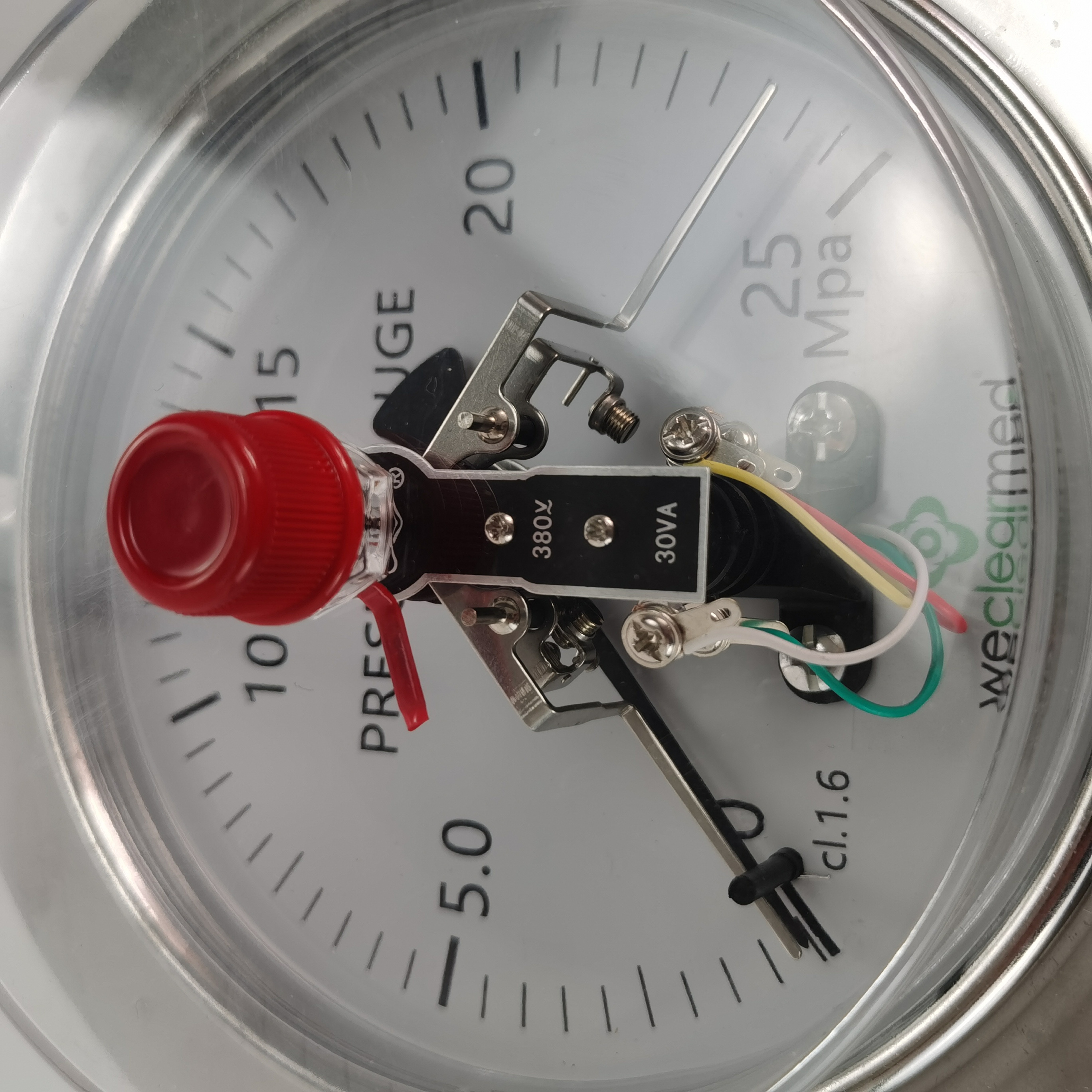 Weclearmed Factory Price Magnetic Electric Contacts Pressure Gauge Vibration-Proof Manometer Pressure Gauge