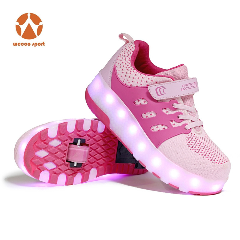 new design kids 2 wheel roller shoes , fashion skate shoe sole with roller , led light up kids  racer roller skate shoes