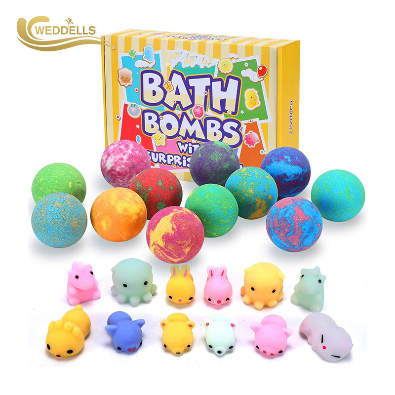 Custom fizzy bath bombs for kids bath bomb toys inside gift set Msds 100% Natural Ingredients