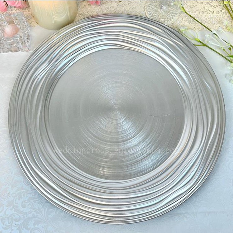 Top Quality Wedding Table Decoration Plate Plastic Clear Charger Plate With Gold Rim Dinner Plate For Wedding And Events