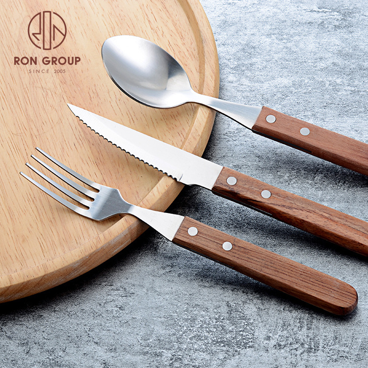 Italy Korea wedding flatware set stainless steel wooden handle knife fork cutlery set