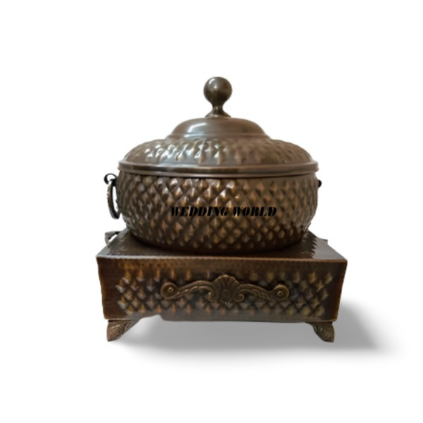 Brass Chafing Dish Customized Design Handmade Wholesale Fancy Food Dish Rounded Shape Hot Selling Metal Food Warmer