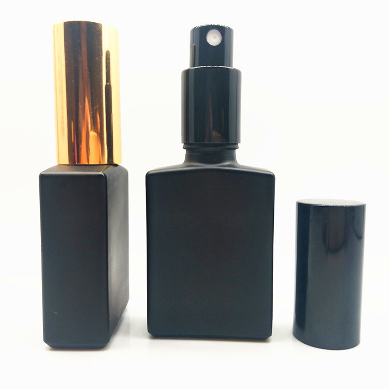 Matte black square rechargeable portable cosmetic spray bottles 15ml 30ml 50ml 100ml square shape frosted glass perfume bottle