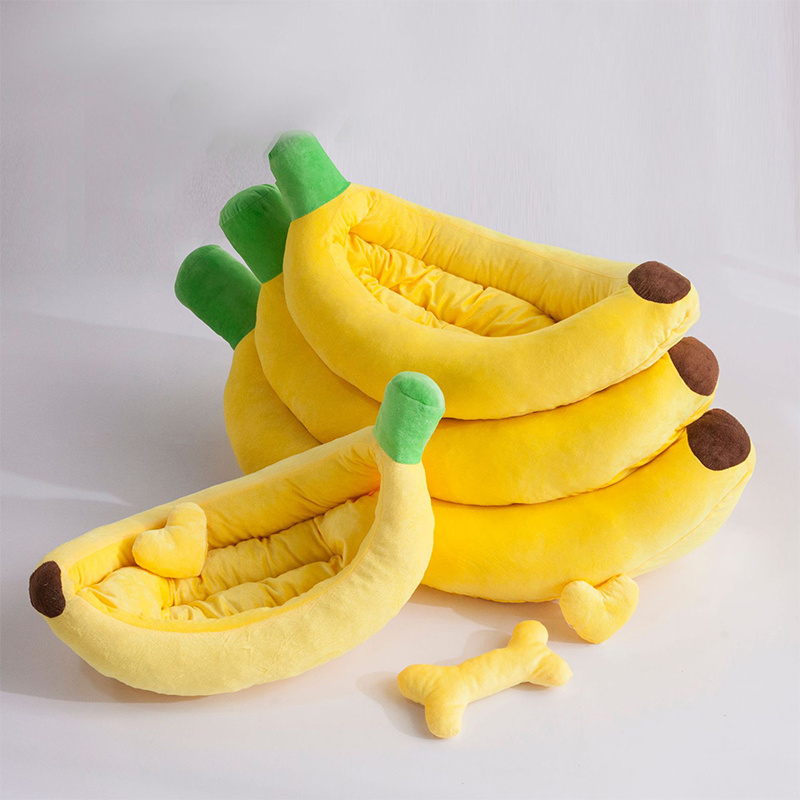 Cute Big Fruit Cushion Plush Puppy Cozy Kennel Banana Shape Kittens Cat Bed For Pets