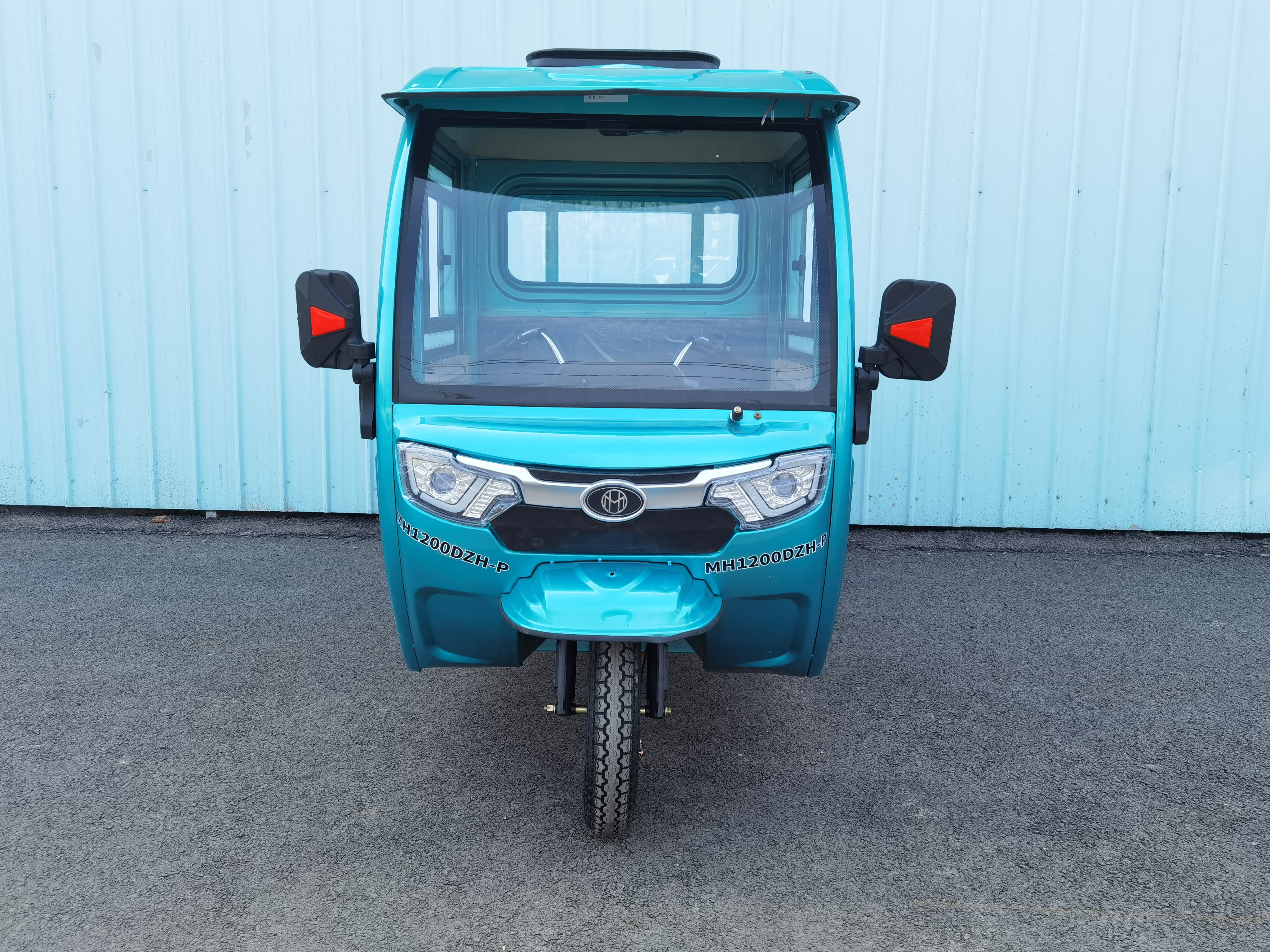 Hot selling 1.5m cargo box 3 wheels agricultural load electric freight electric tricycle CNAS approved electric vehicles