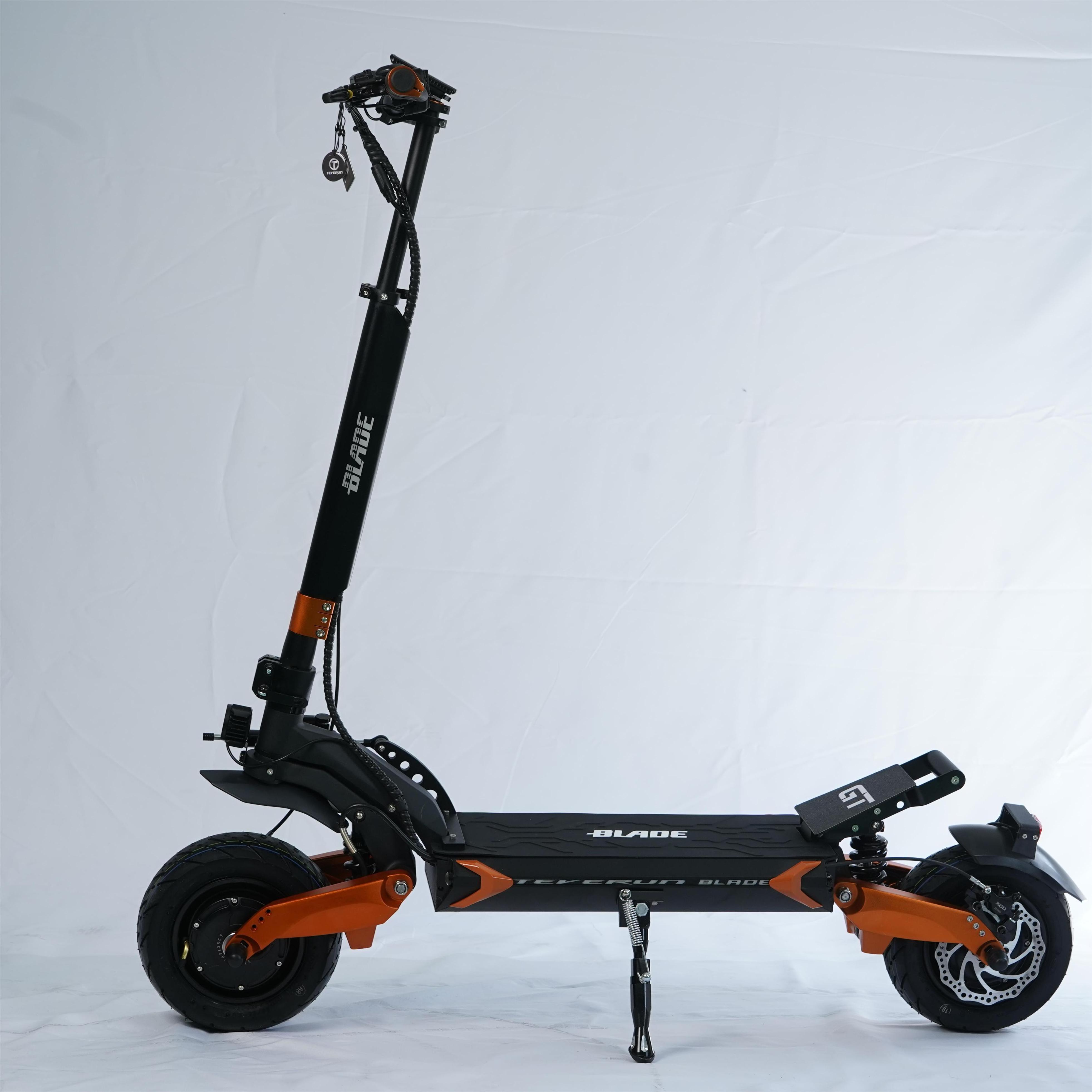 in stock electric scooter Teverun scooters BLADE GT+ II with fast 5A Charger 90/65-6.5 11inch tubeless tire