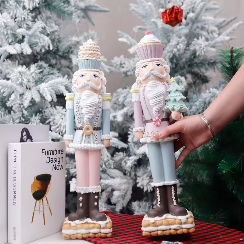 2024  New Arrival Christmas Series Pink Nutcracker Ornament Resin Christmas Decoration Nutcracker Crafts