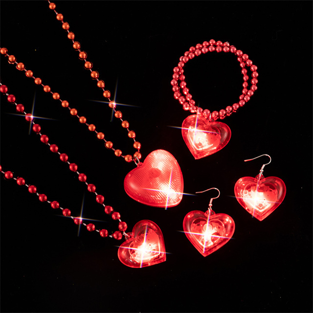 Love Glow Necklace Peach Heart LED Earrings Drop Earring Punk Hip Hop Glowing Peach Heart Bead Chain Lighting Bracelet