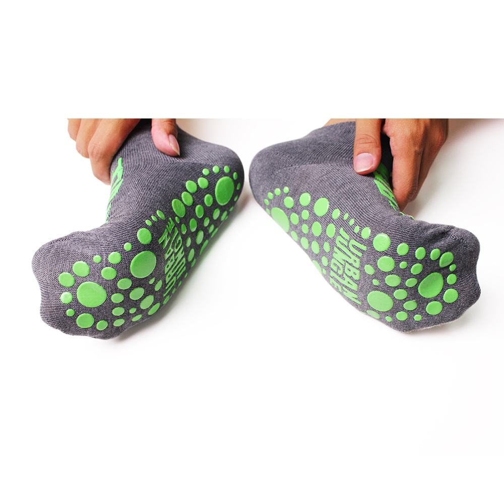 Cooling Silicon Gel Socks With Silicone Sole