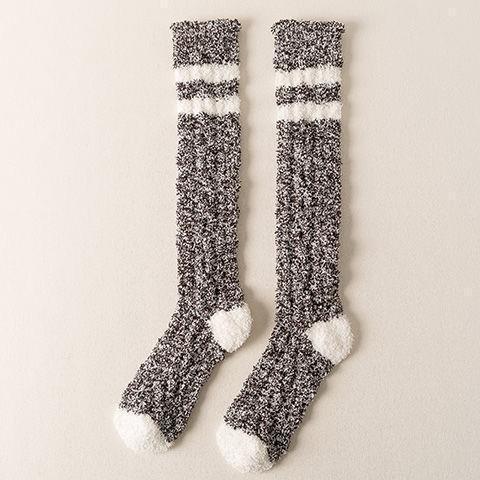 OEM Free sample Slouch cozy women socks custom logo Warm thermal fuzzy terry  winter Women fluffy socks