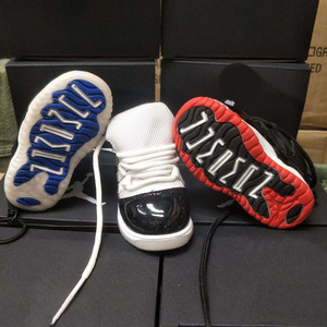 fashion custom logo  portable mobile phone charger mini shoes power bank for promotional gift