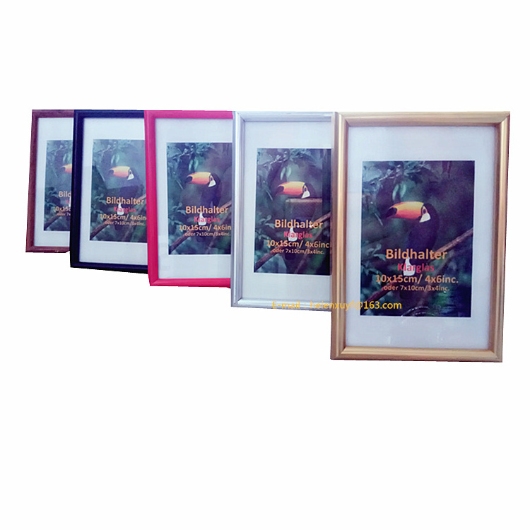 wholesale Cheap Eco-friendly classical free standing and hanging cadre photo plastic pvc photo picture frame