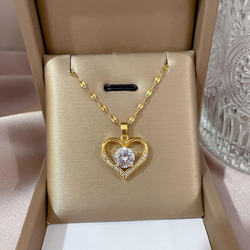 Fine stainless steel colie chain pendant gold plated valentines day zircon charms designer heart classy necklaces