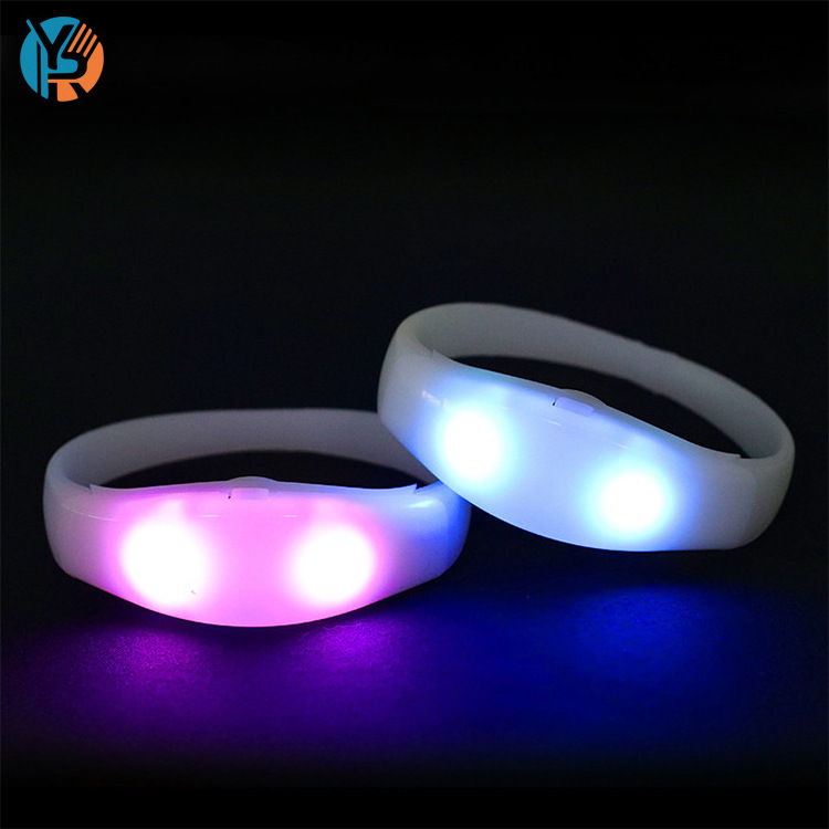 Wholesale Custom Led Bracelet Glow Sticks Led Bracelet Wristband Light Up Wristband For Party Supplies