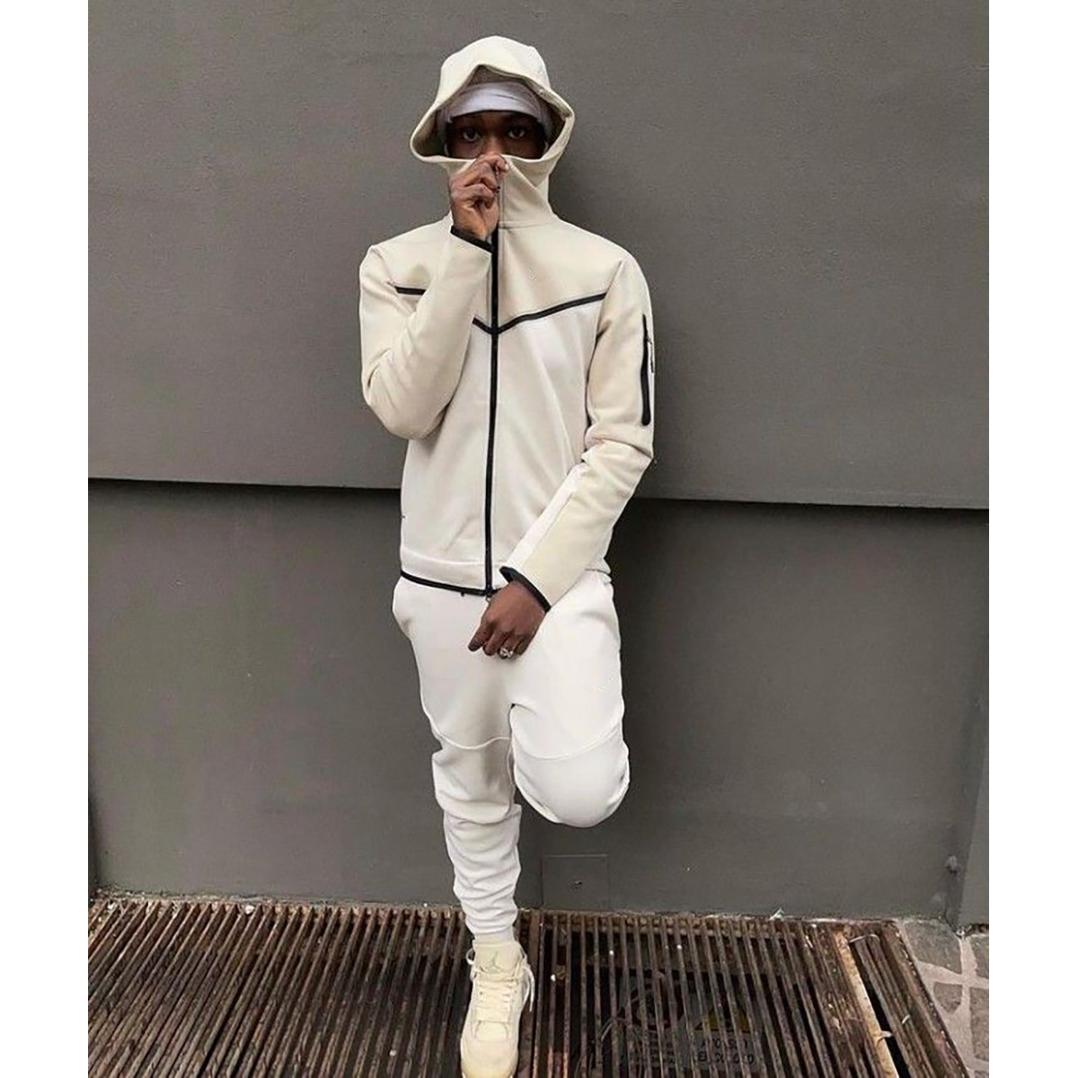 Custom logo tech fleece tracksuit jogging sweatsuit men fall sweatsuits oem zipper track suit men hoodies and joggers tracksuits