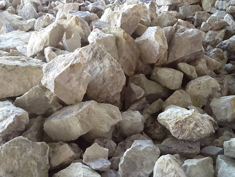 metallurgical grade caf2 fluorspar 85 lump  price calcium fluoride