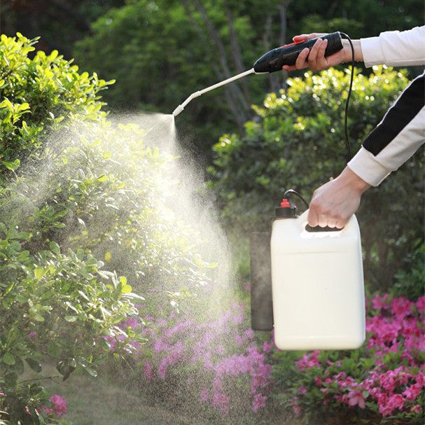 Insecticide Chemical Sprayer Hand Triggered Pest Control Product for Garden Yard Treatment Made of Plastic