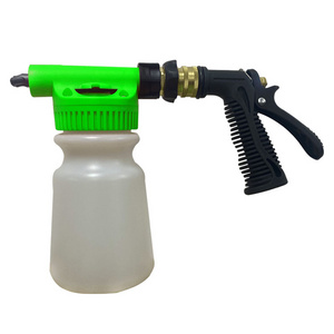 Lawn and garden on hose sprayer plastic spray bottle with heavy duty hose nozzle for soil treatment and fertilization