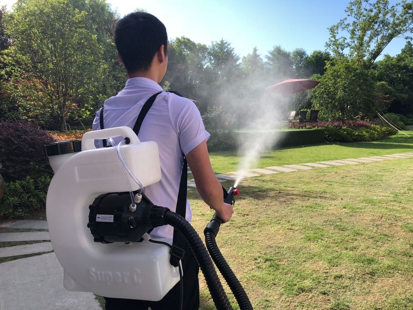 Electric Fogger Machine, Insect Fogger Backpack Sprayer - ULV Fogger with Extended Commercial Hose & Padded Straps (4 Gallon)