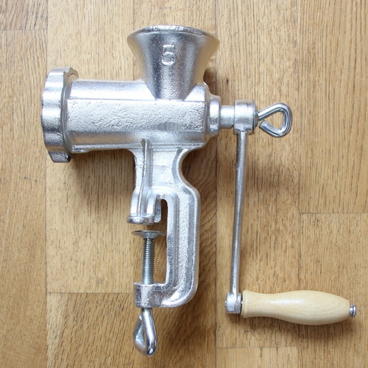 Cast Iron Handle Operating Meat Mincer Manual Meat Mixer Grinder