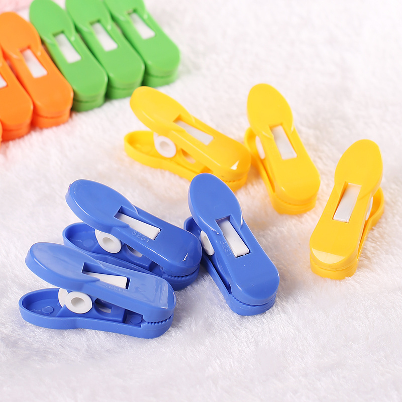 wholesale good price high quality household colorful peg design clips large beach towel pins plastic multi-function clothes pegs