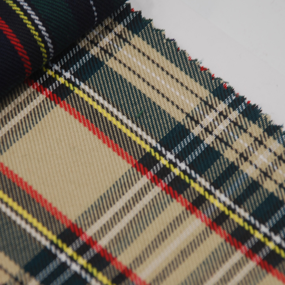 New Fashion yarn dyed plaids check 100 polyester fabric for skirts shirt school uniform fabric