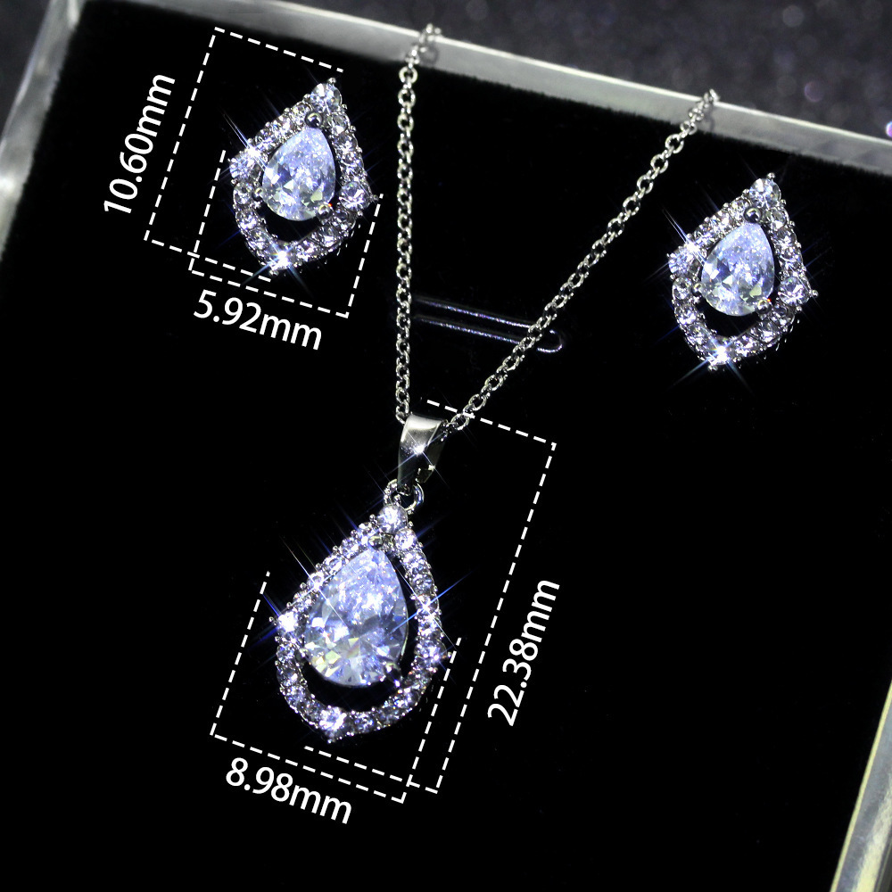 New Fashion Droplet Zircon Necklace Earrings Set of Two Pieces for Women Simple and Fashionable High Grade Earrings Collar Chain