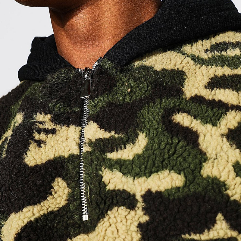 Men Camo Jacquard  Borg Zip Neck Sherpa Fleece Hoodie with Contrast Black Hood Pullover