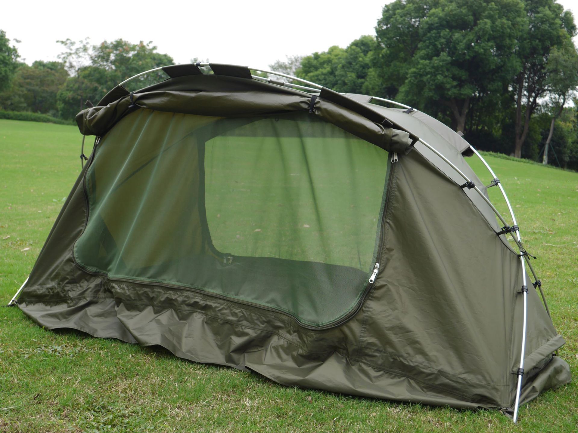 4 Season Off Ground Tent Double-layer Waterproof Folding Portable Carp Fishing Bivvy Tents Camping Outdoor Cot Tent