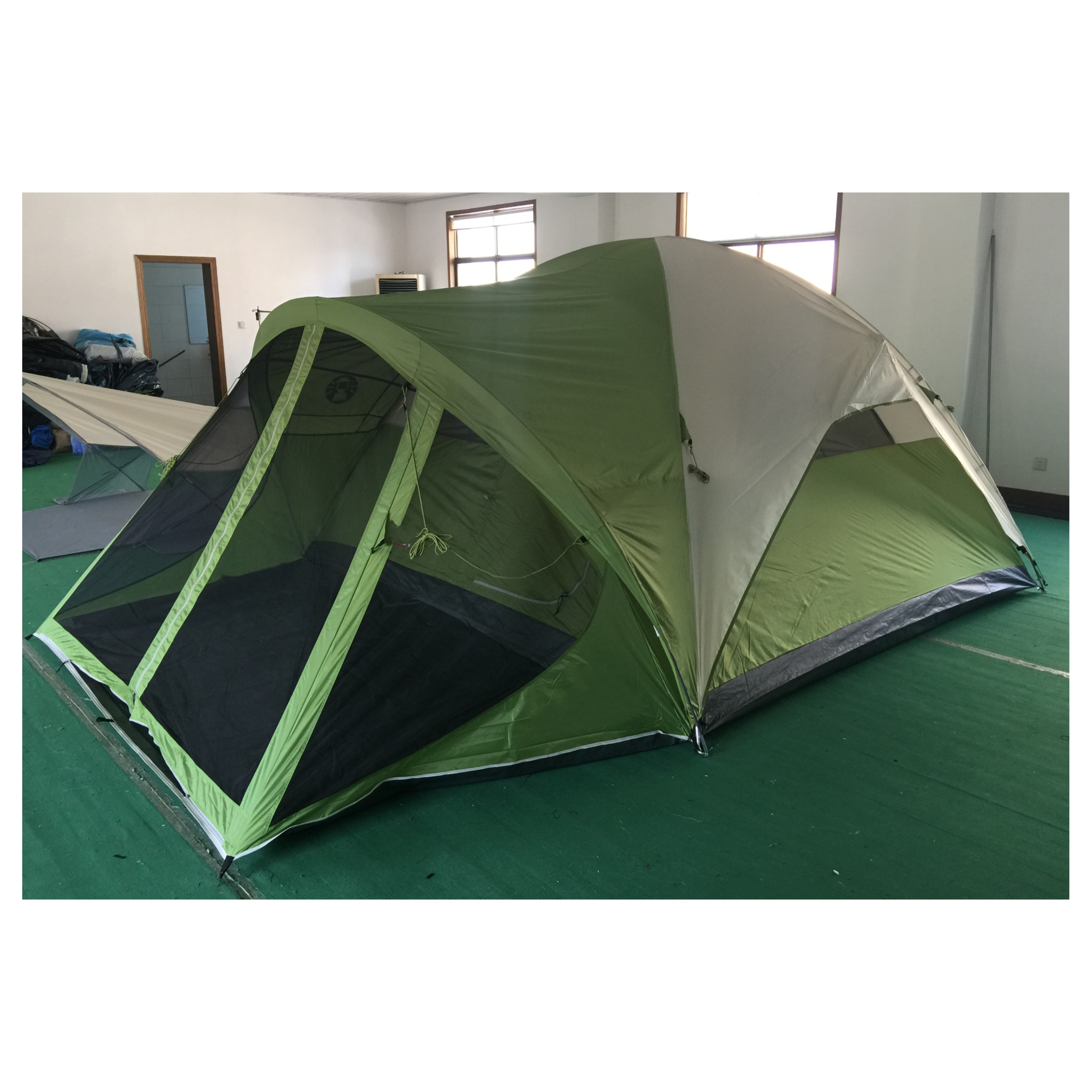 Outdoor Camping Waterproof  family 4 Person Screened Tent  Screened 8 dome Tent  with Screen Room