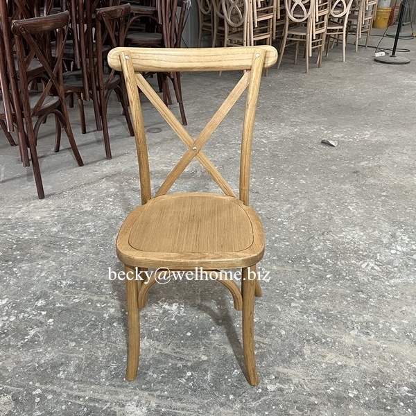 Boho-style wedding chair oak wood cross back chair stackable for events use