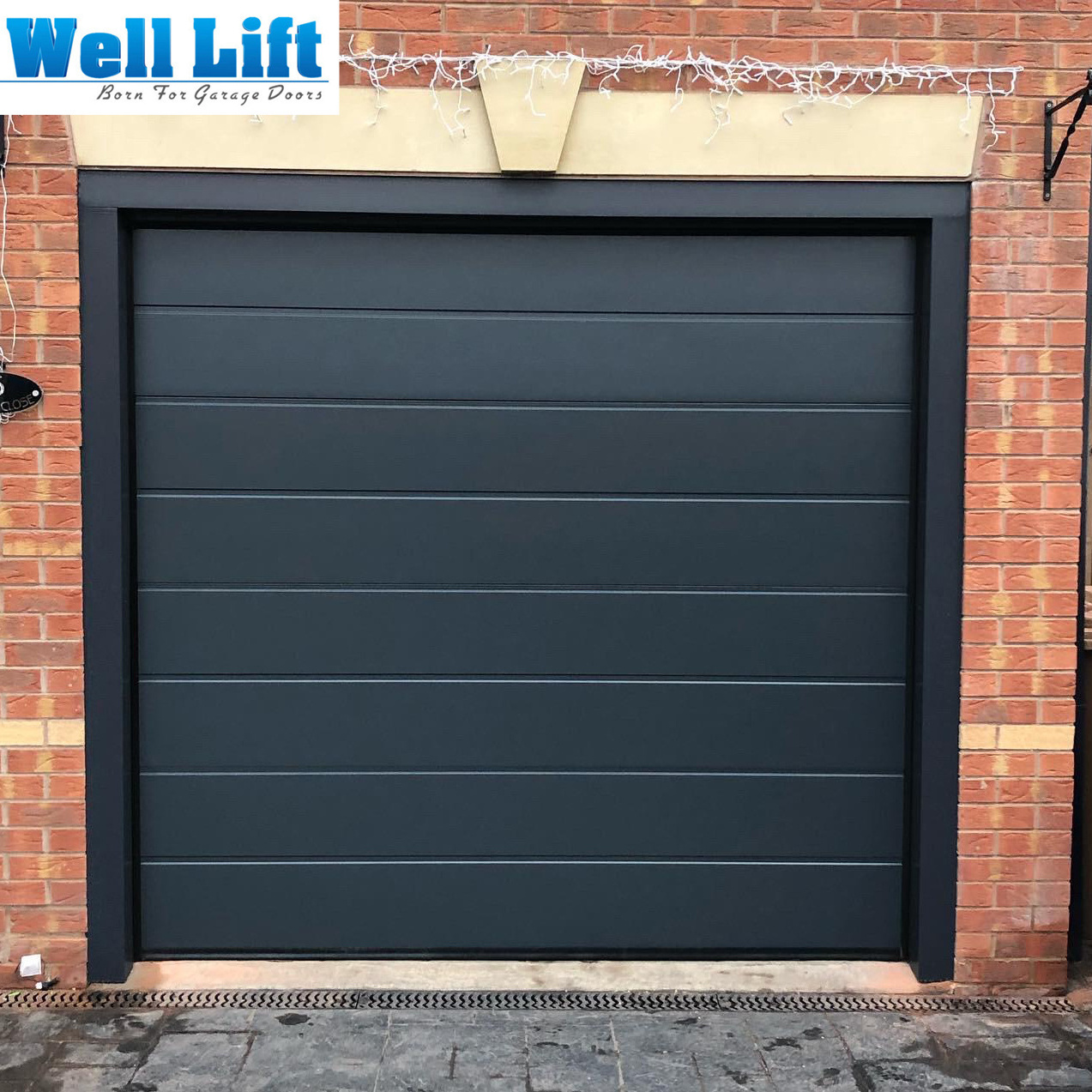 Cheap Price Vertical Bifold Track Garage Doors Galvanized Steel Black Garage Door 8x7 Panel Overhead Garage Door 250 215