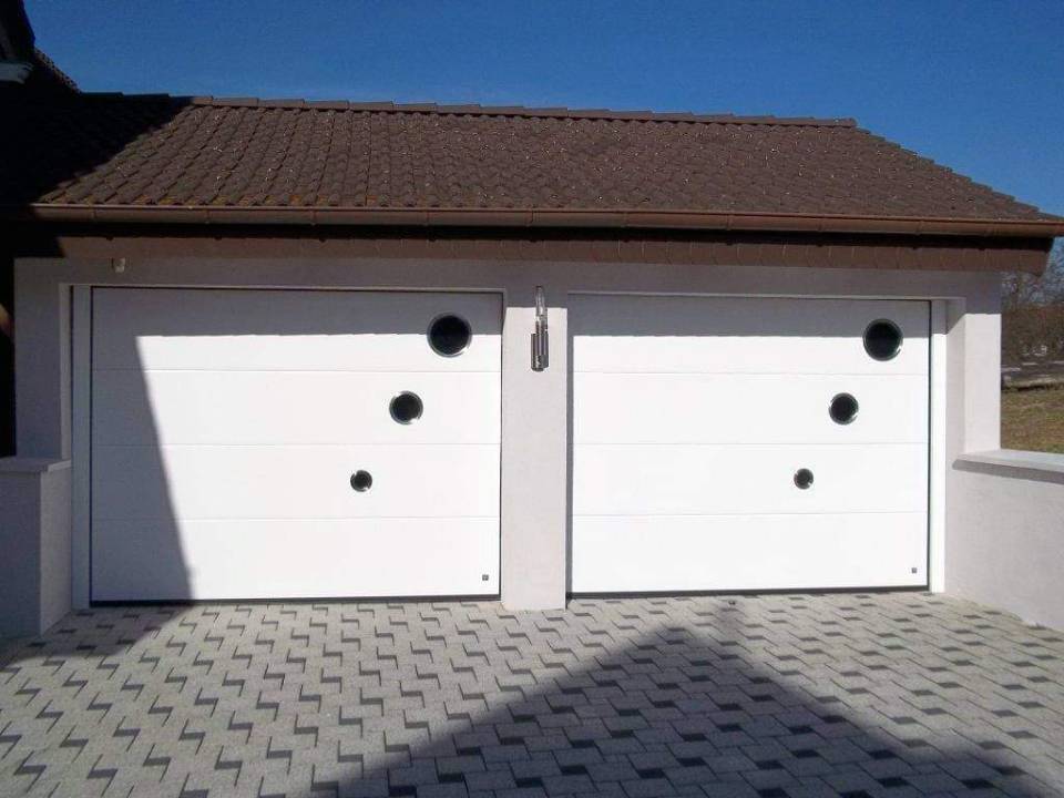 New arrival high quality automatic Garage Door Hardware/16x8 Garage Door