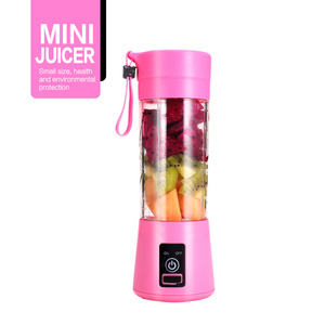 Outdoor traveling Personal Blender for Shakes and Smoothies with mixings Cup and Lid 380ml USB Juicer Cup