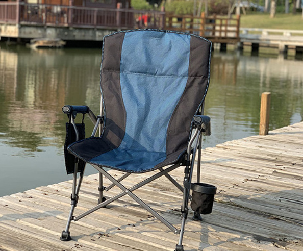 Durable Camping Beach Chair Oversized Padded Lawn Chairs Folding Arm Chair with  Bag