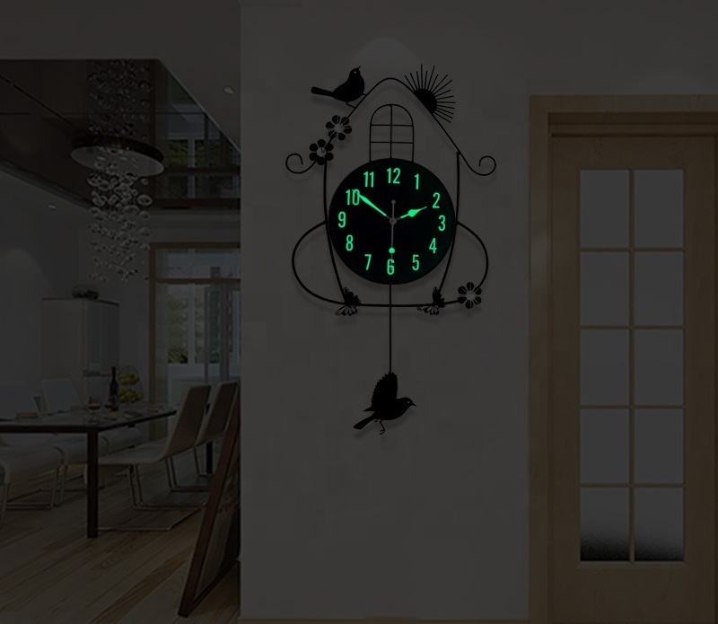 Creative iron electronic clock living room decoration quartz clock magpie house wall clock