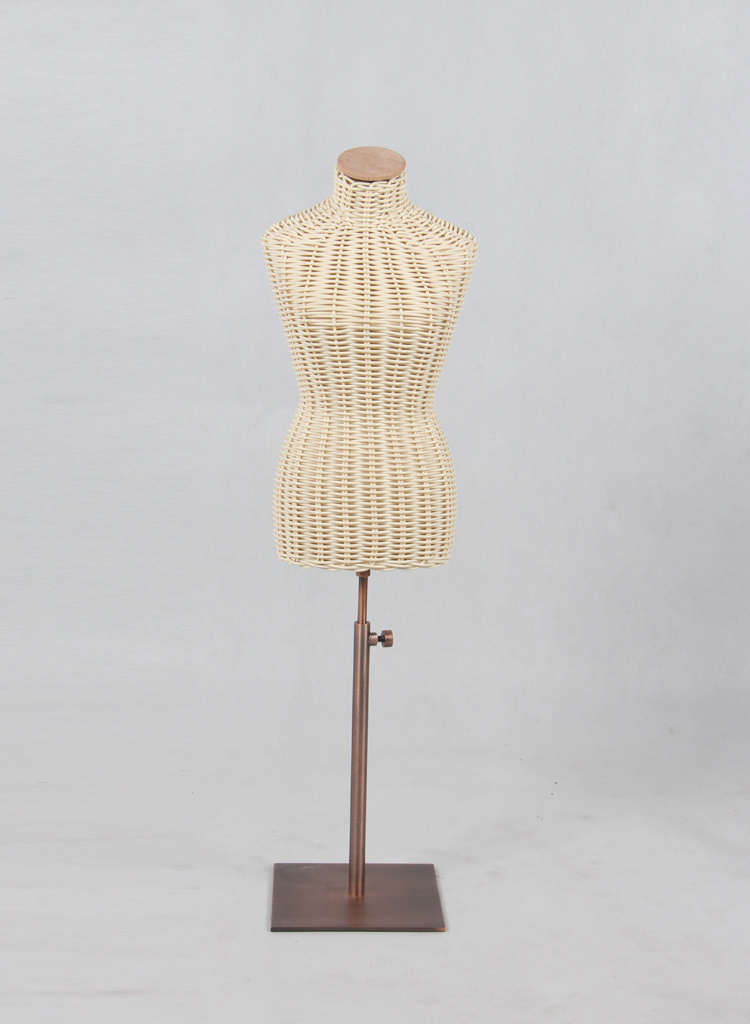 Fashion designer window display rattan-weaved bust form necklace display jewelry mannequins