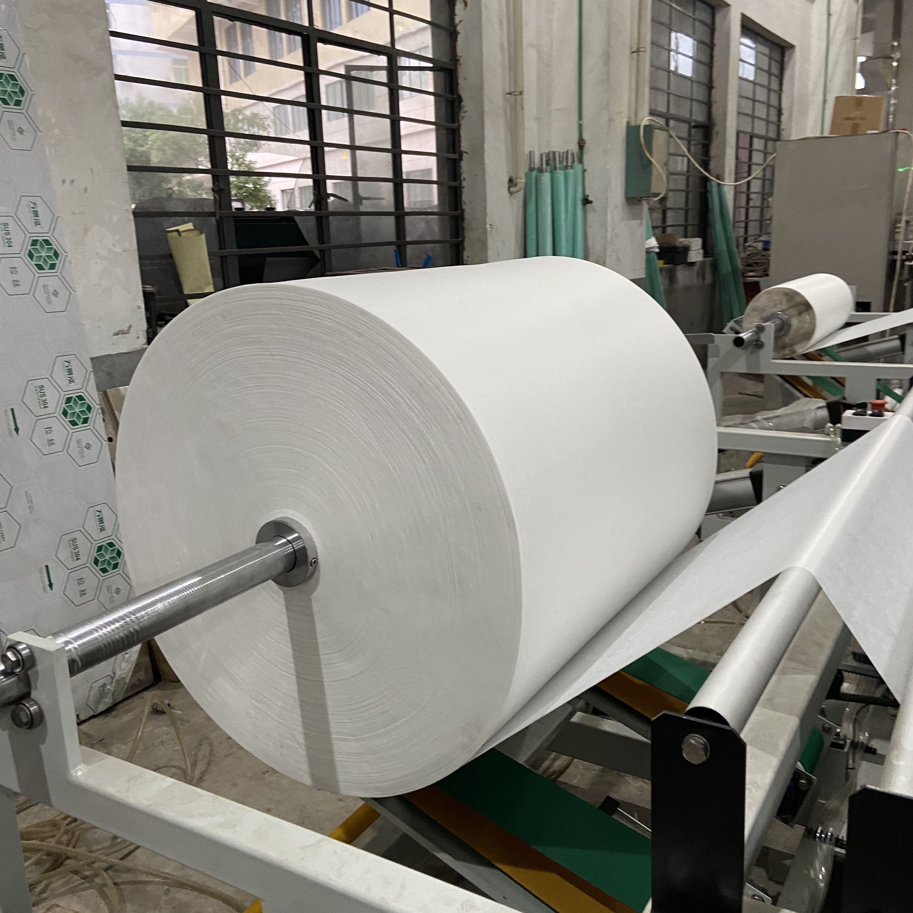 Welldone Full automatic wet paper machine price wet wipes making machine