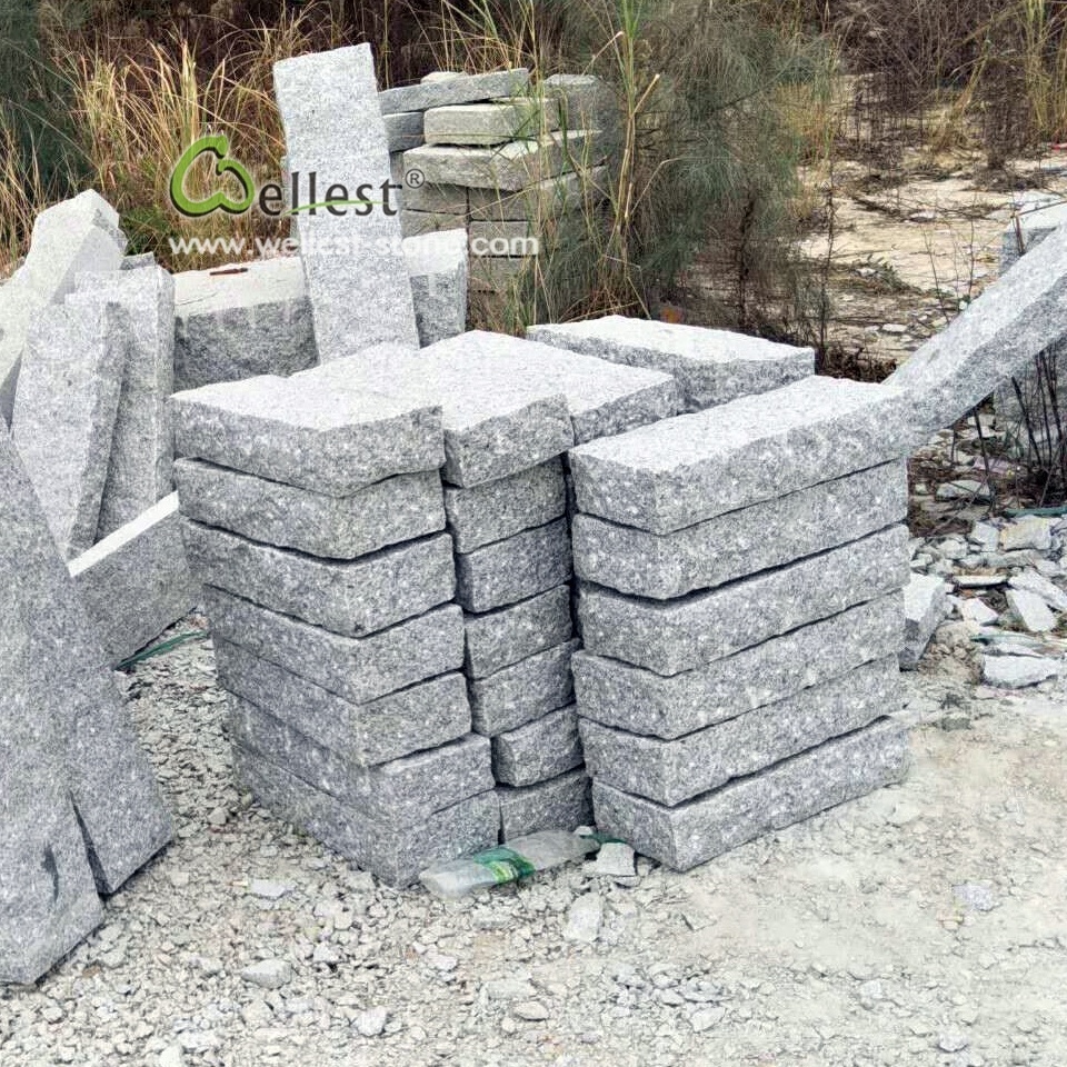 China cheap price grey granite palisade stone for fence and garden