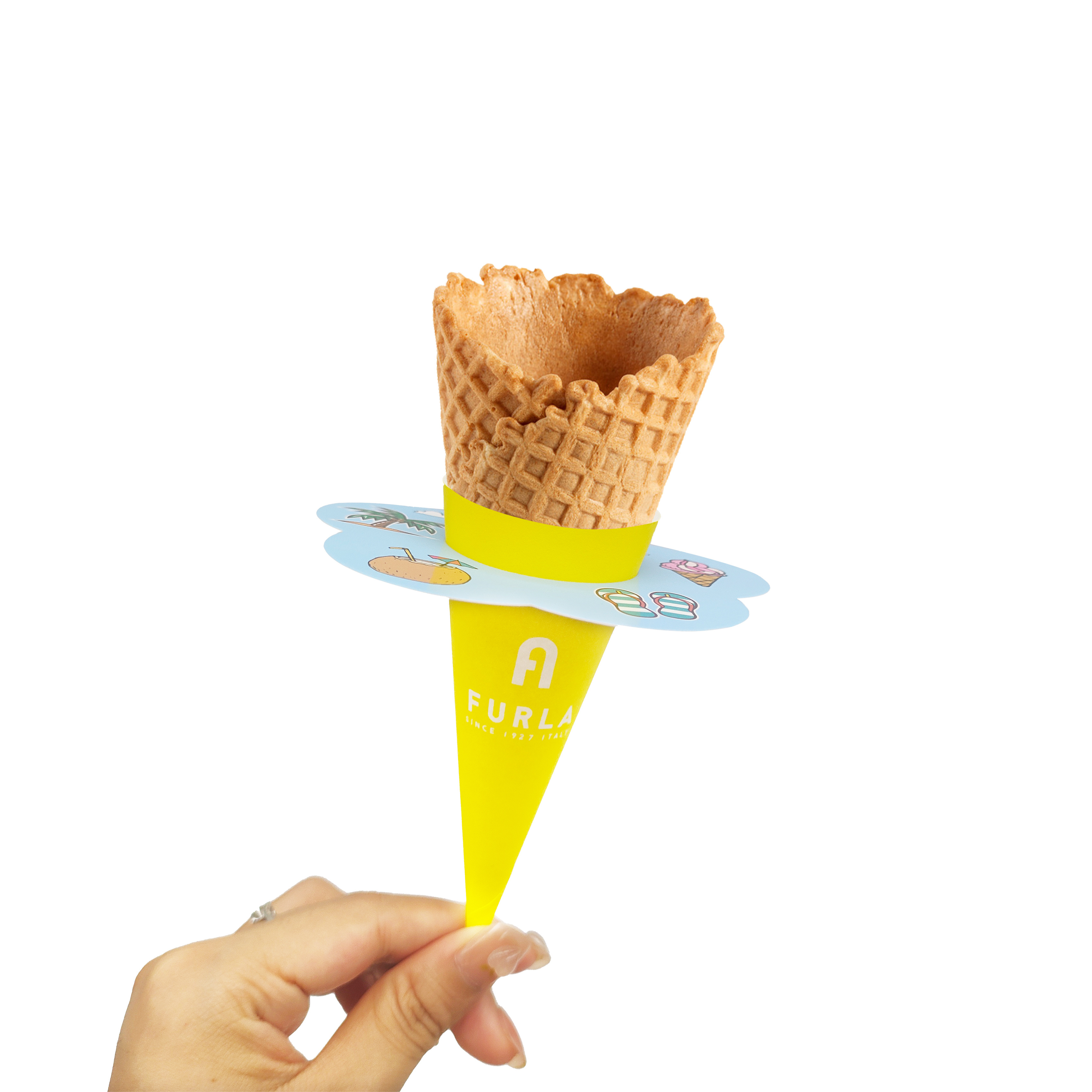 CustomDisposable Hot Food Grade Paperboard Triangle Ice Cream Packaging Pizza Packing Kraft Paper Cone Egg Bubble Waffle Holder