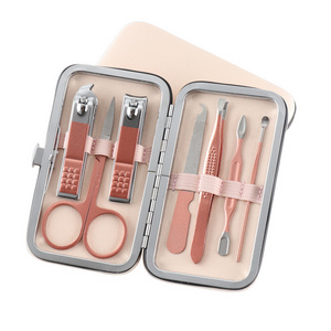 WELLFLYER Safety Durable Women Gift Rose Gold Manicure Set Stainless Steel Pedicure Kit Beauty Tools with Customized Logo