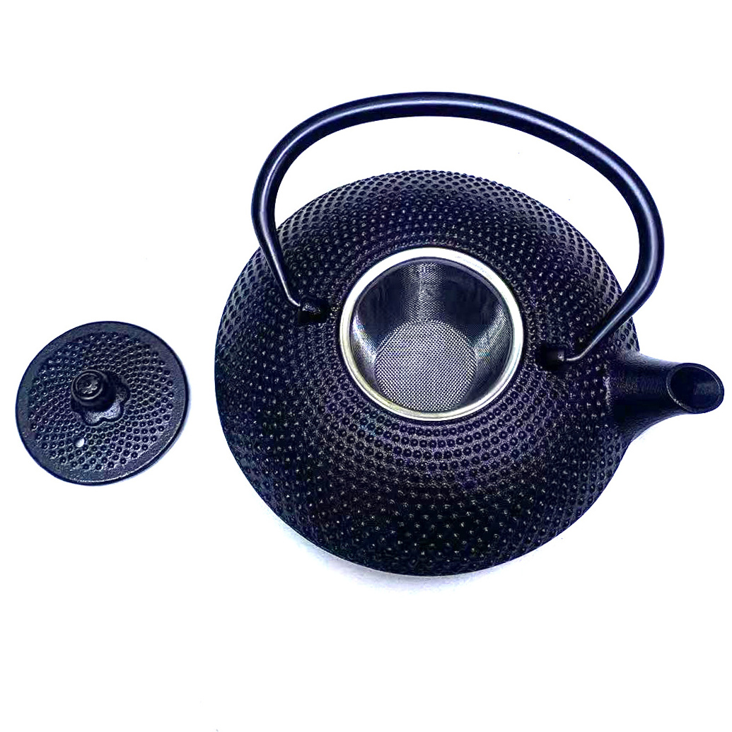 Cast iron tea kettles & tea pots traditional Japanese style zen style black  water kettles old fashioned tea kettle