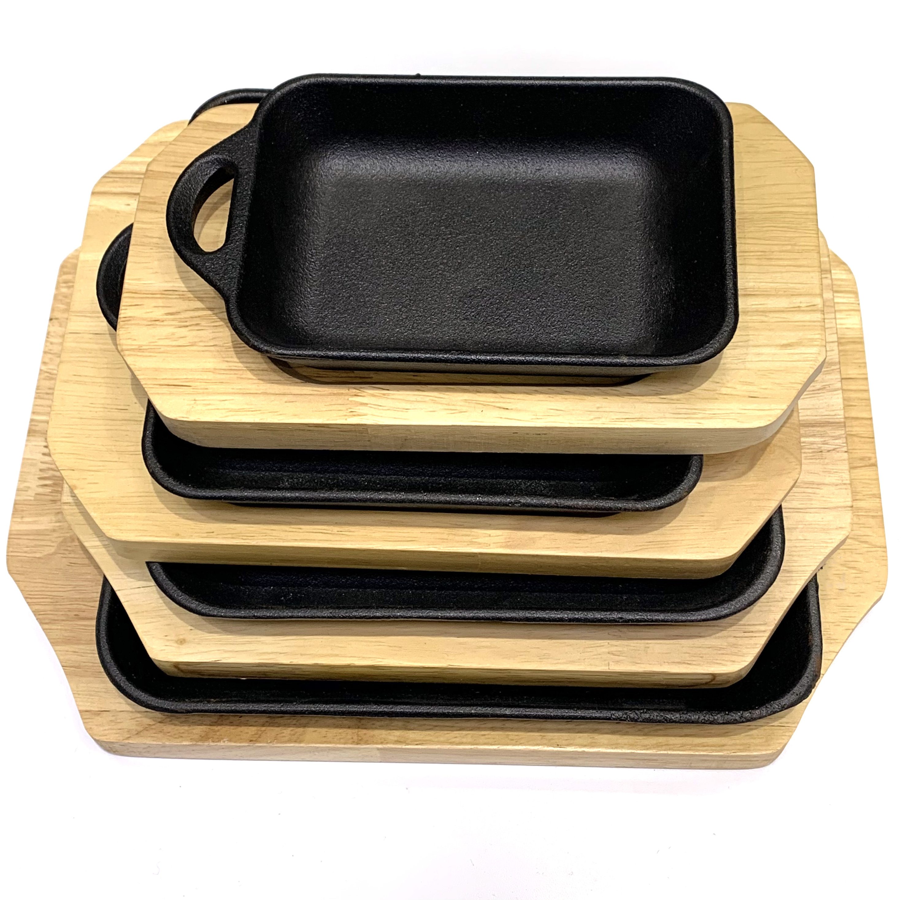 Hot sale square mini baking dish & pans stoneware bakeware set non stick cast iron pan with wooden plate