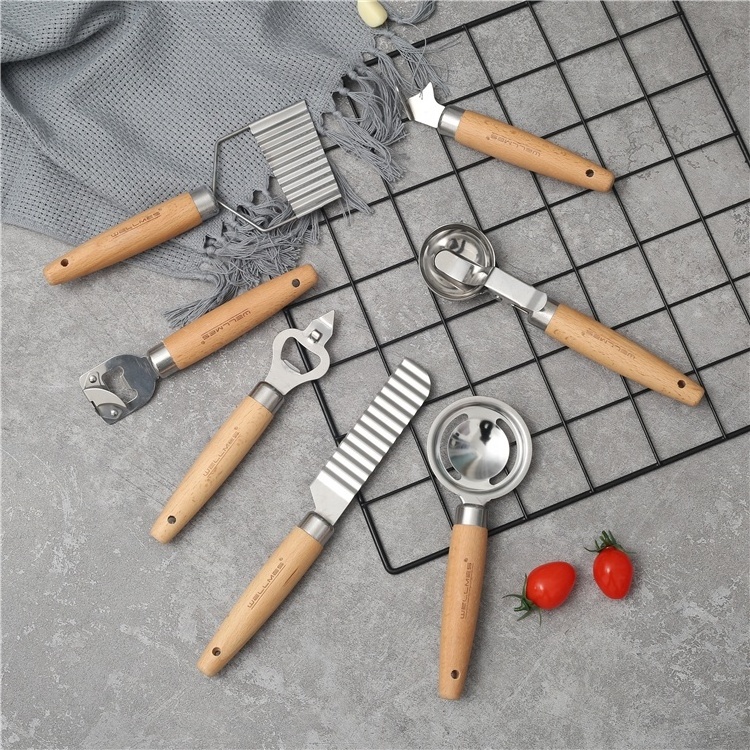 2022 NEW Home and kitchen Essential Stainless Steel Cooking Gadgets Wooden Handle Kitchen Utensils Set Yolk Separator