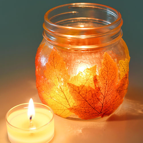 Beautiful and creative Maple Leaf glass candle jar customized mini/large candle in bulk essential oil candle