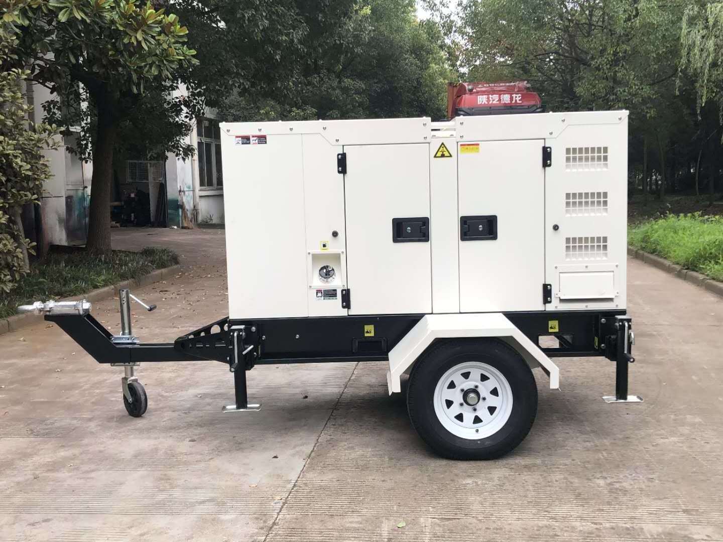 24KW 30KVA Generator Yangdong Y490D 25KW Generator Trailer Silent 3 Phase Single Phase 30KVA Generador Trailer Soundproof