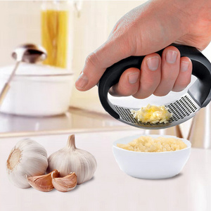 Hot Sale Stainless Steel Manual Garlic Press Household Kitchen Accessories Garlic Chopping Machine Manual Ginger Chopper