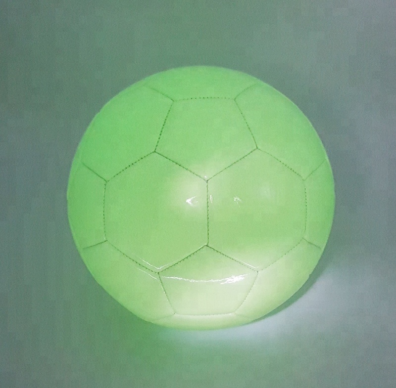 Customized official size 5 glow in the dark soccer ball