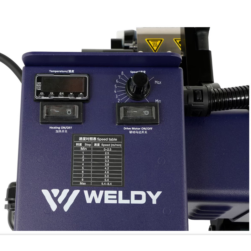 wgw300 geomembrane welding machine from weldy wedge welder